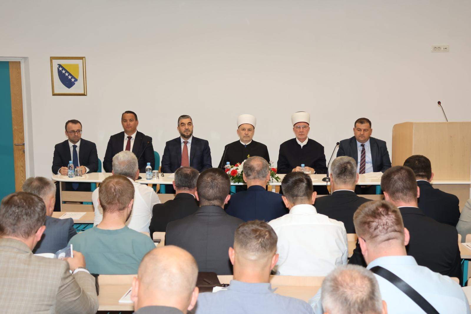 Muftija Grabus predstavio program rada članovima izbornog tijela s područja Muftijstva tuzlanskog